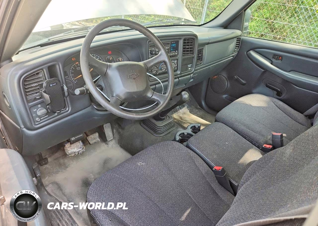 2002 Chevrolet Silverado C1500 VIN:1GCEC14W02Z144373 - 8