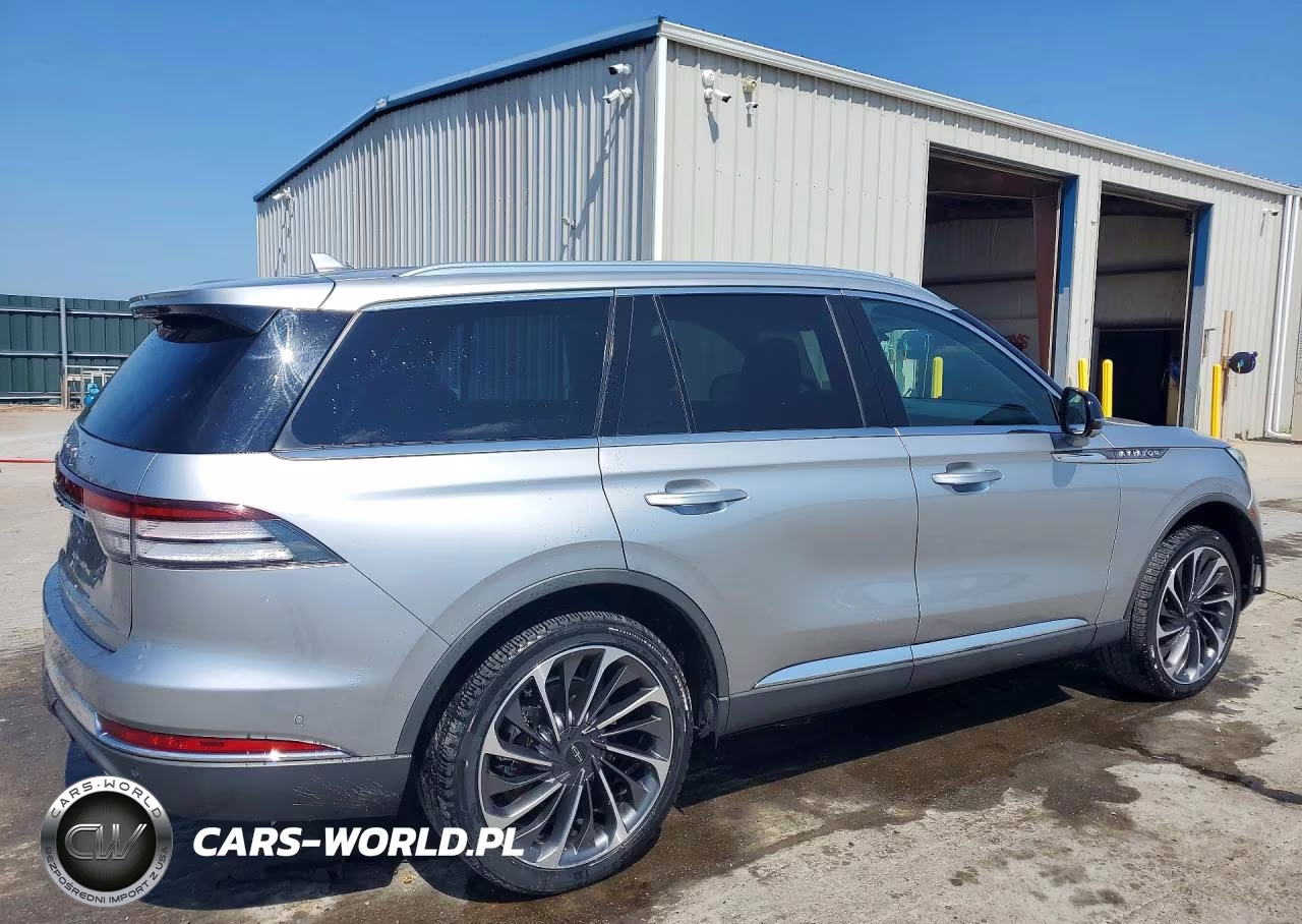 2020 Lincoln Aviator Reserve VIN:5LM5J7XC9LGL21129 - 3