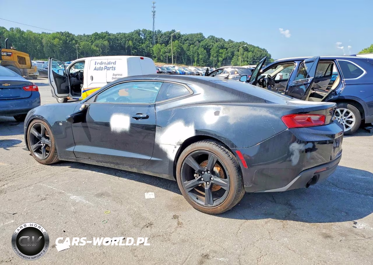 CHEVROLET CAMARO LT VIN:1G1FB1RX8H0143647 - 2