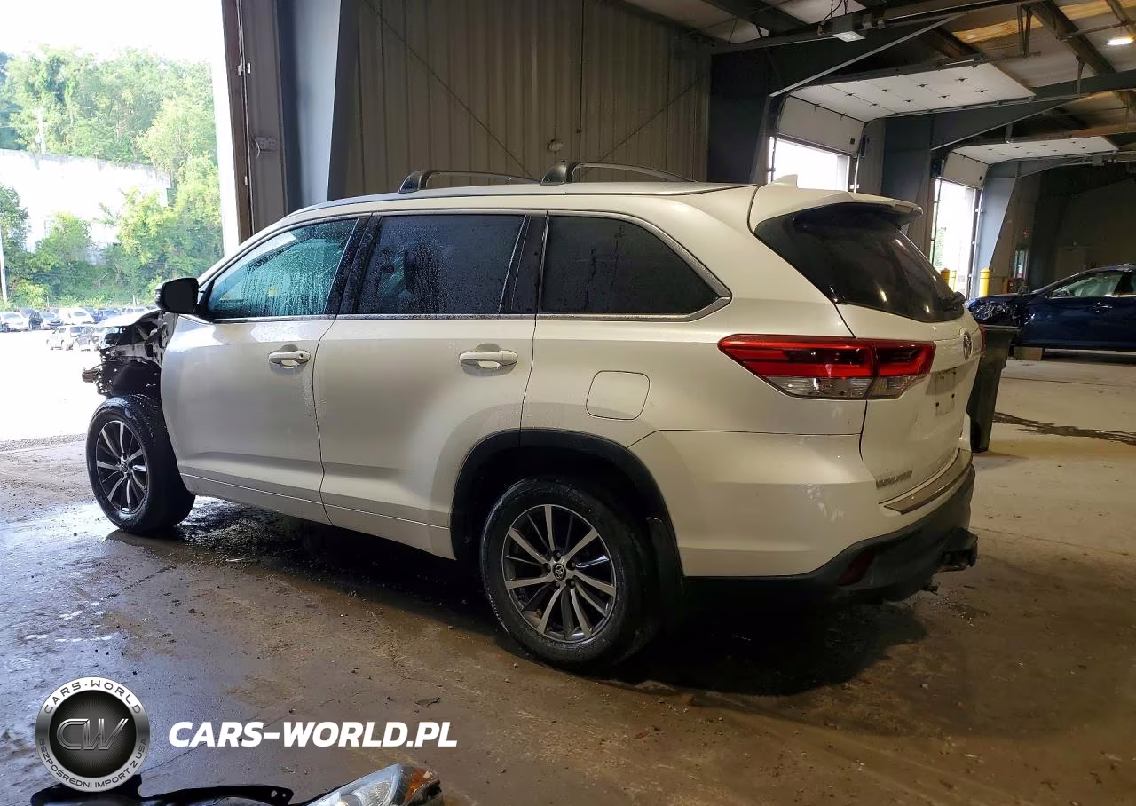 2017 Toyota Highlander Xle VIN:5TDJZRFH7HS429625 - 2