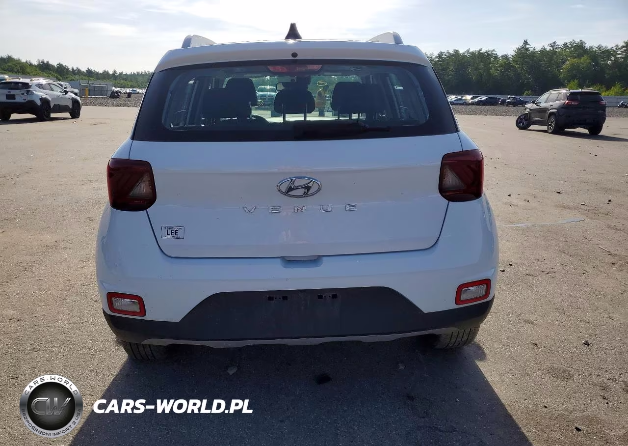 2021 Hyundai Venue Sel VIN:KMHRC8A35MU093954 - 6