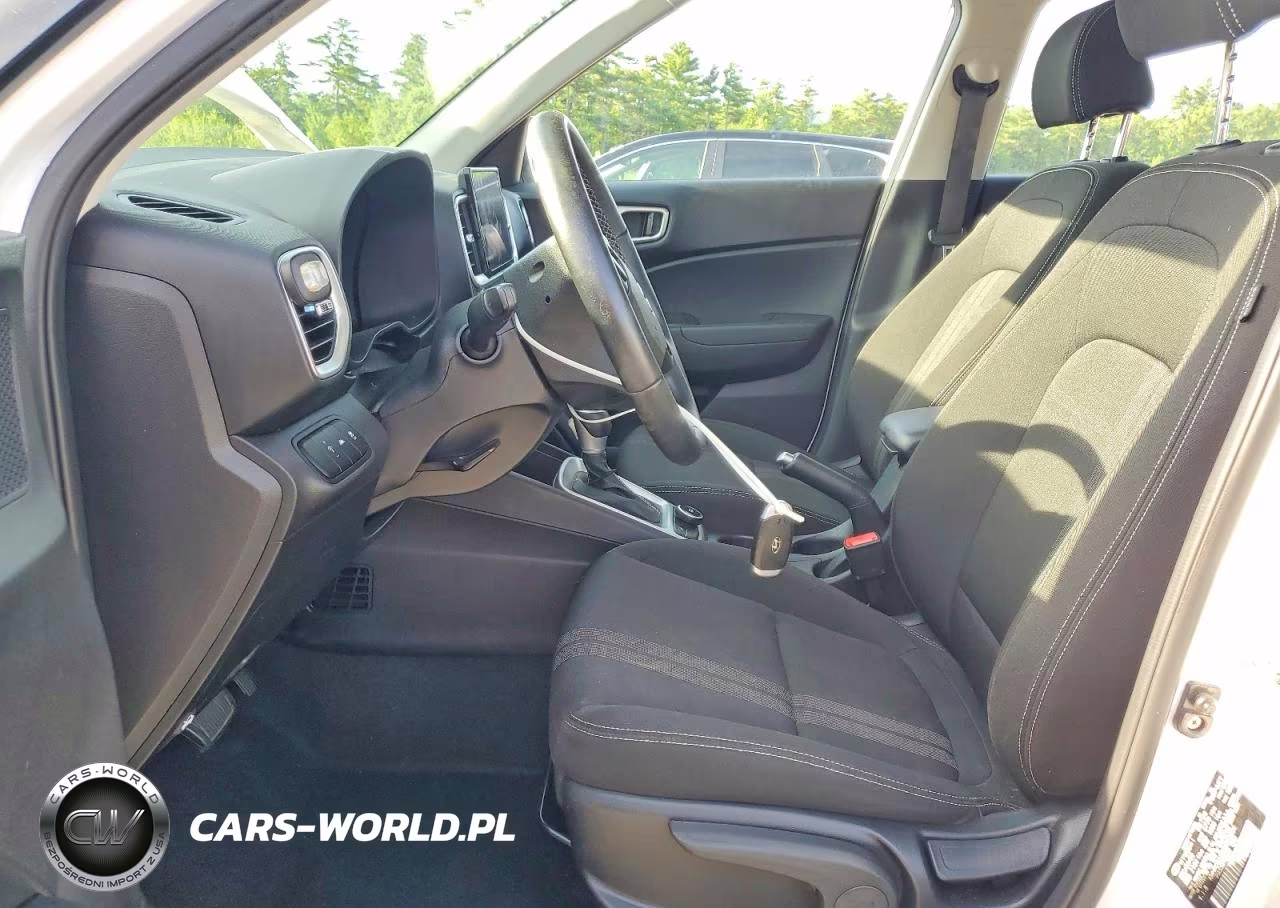 2021 Hyundai Venue Sel VIN:KMHRC8A35MU093954 - 7