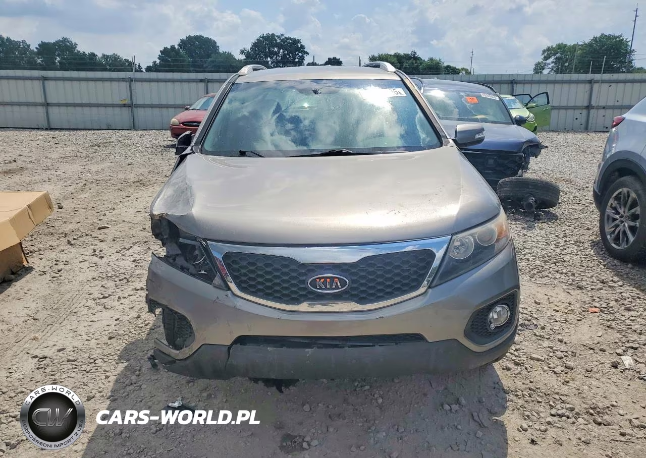 2013 Kia Sorento Lx VIN:5XYKT3A69DG381206 - 5