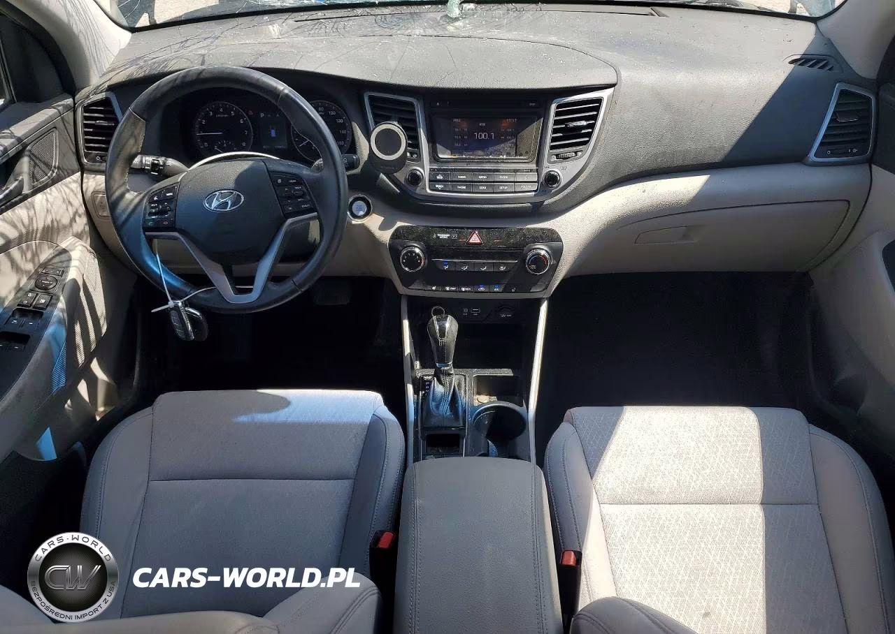 2017 Hyundai Tucson Sport VIN:KM8J3CA22HU398468 - 8