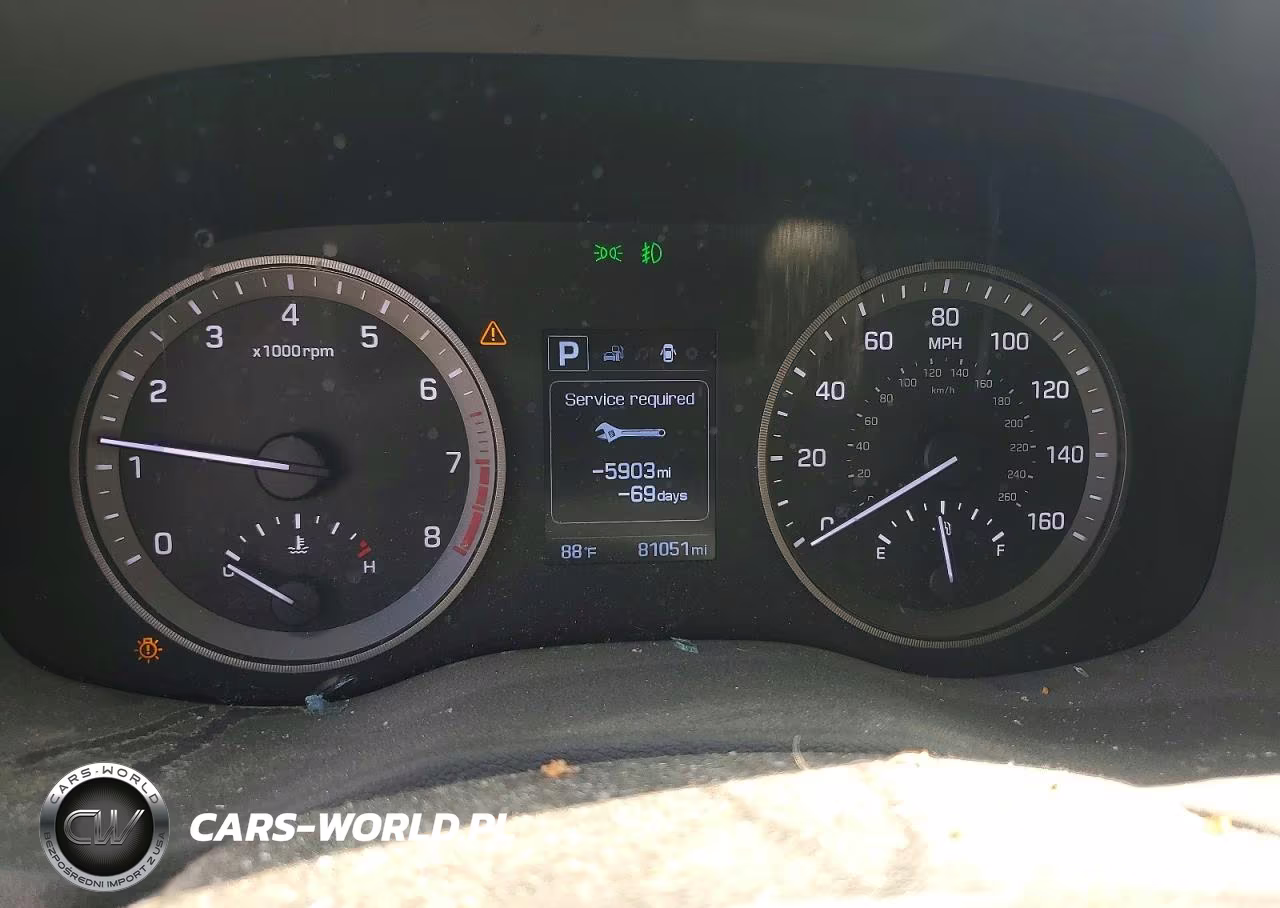 2017 Hyundai Tucson Sport VIN:KM8J3CA22HU398468 - 9