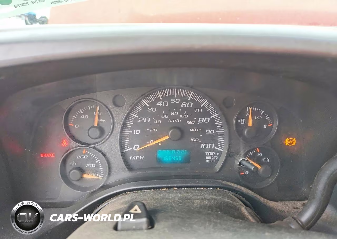 2006 Chevrolet Express Box Truck VIN:1GBJG31U061266239 - 9
