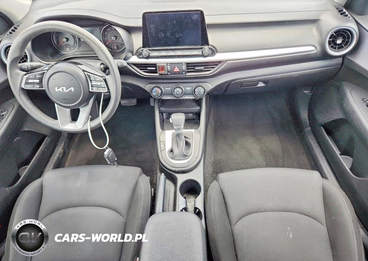 2024 Kia Forte Lxs VIN:3KPF24AD7RE705752 - 8