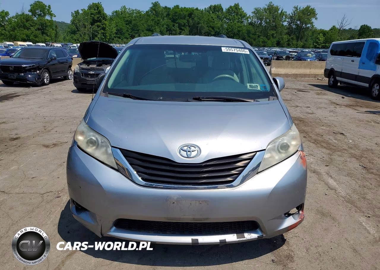 2011 Toyota Sienna Le VIN:5TDKK3DC8BS066997 - 5