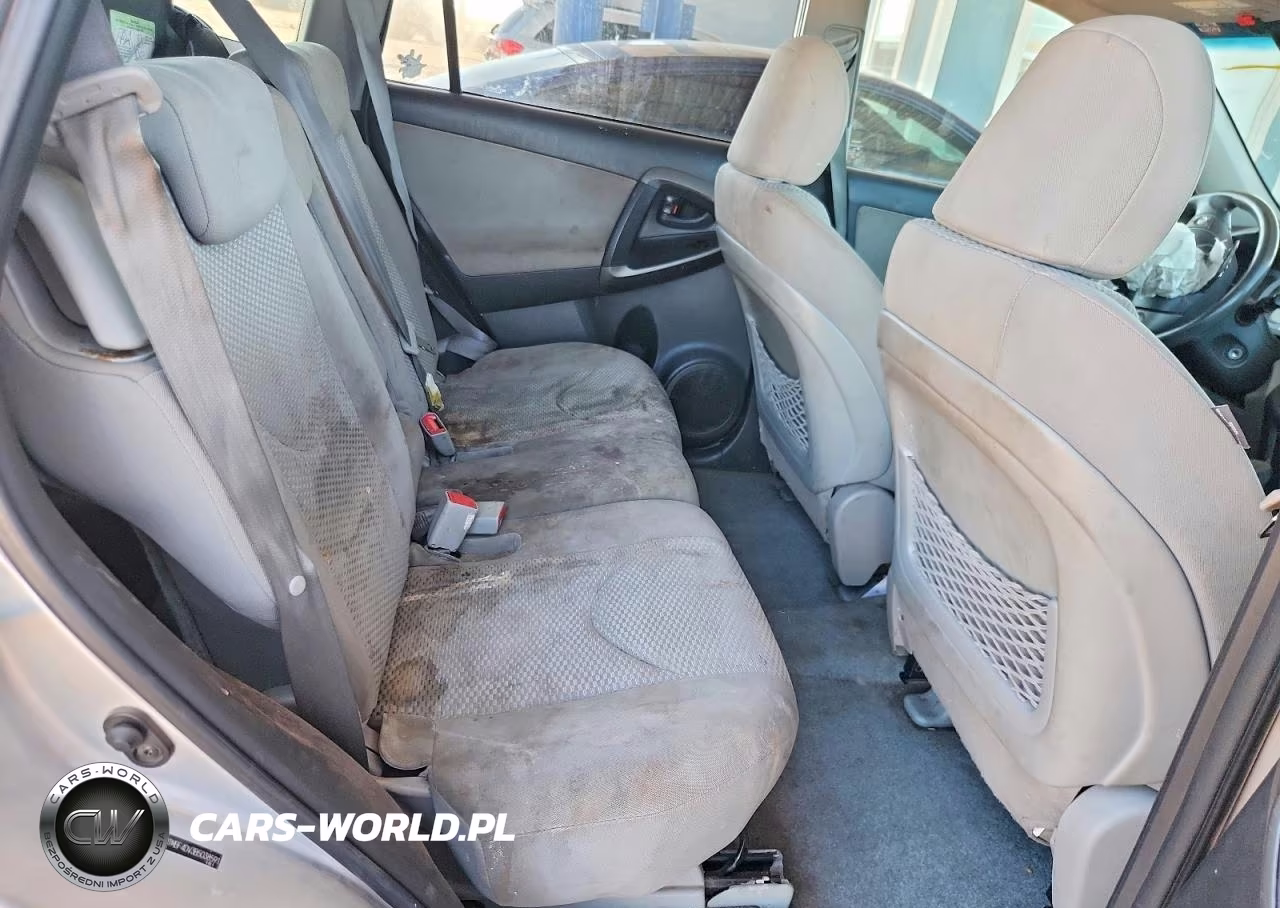 2011 Toyota Rav4 Base VIN:JTMBF4DV3B5038591 - 11