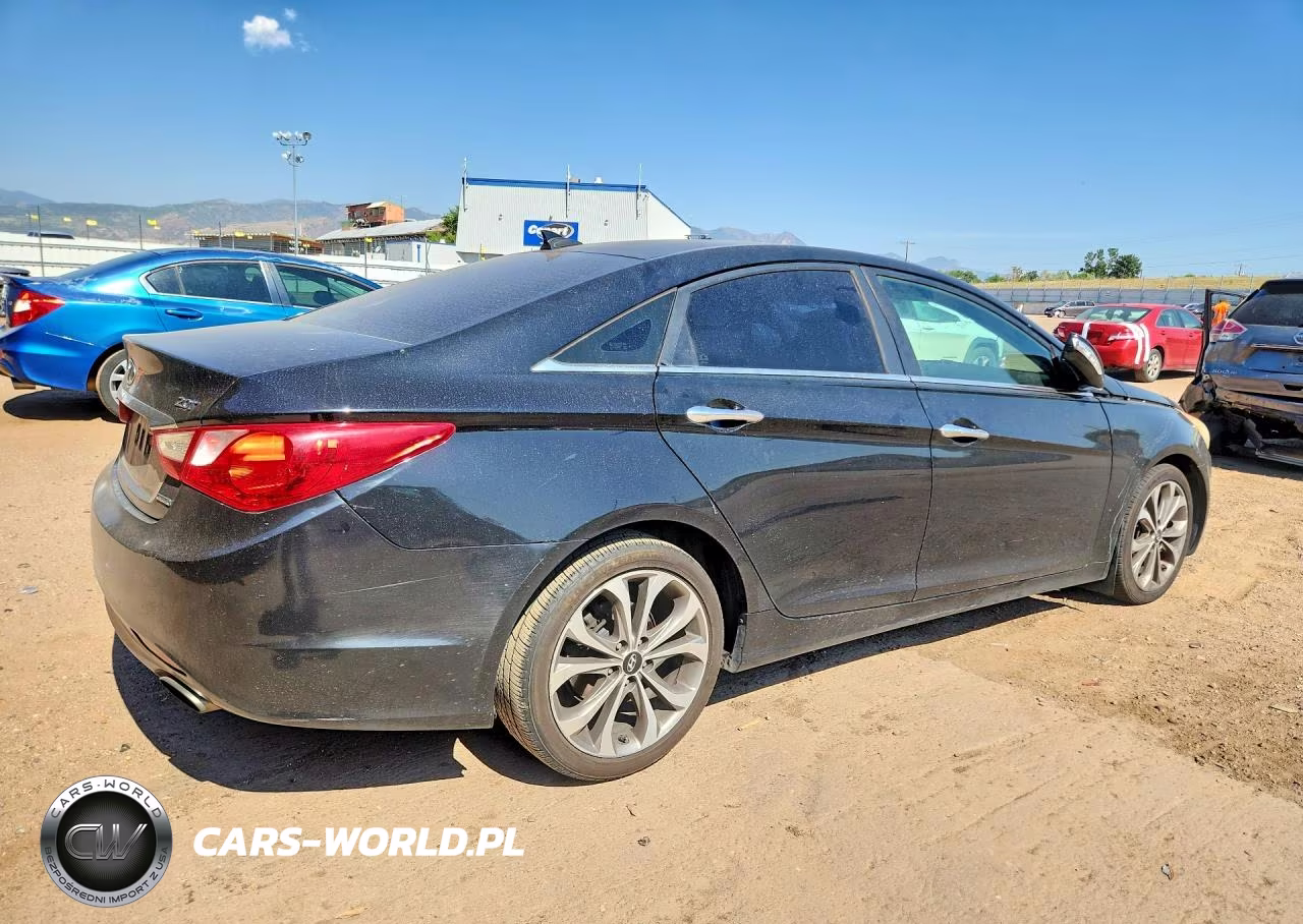 2013 Hyundai Sonata Limited 2.0T VIN:5NPEC4AB5DH682113 - 3