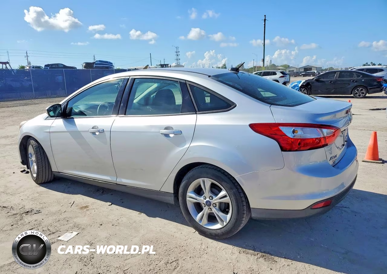 2014 Ford Focus Se VIN:1FADP3F24EL455064 - 2