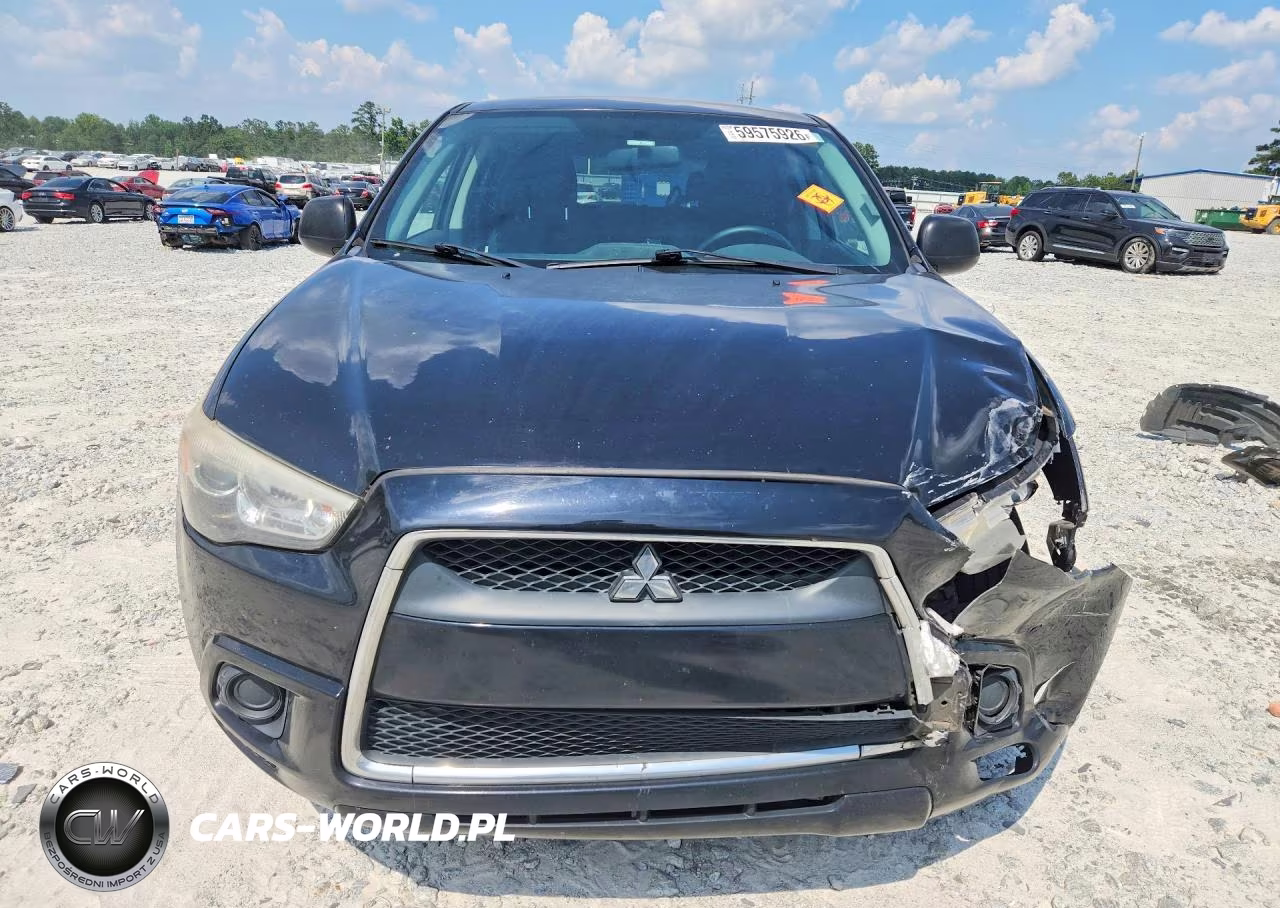 2011 Mitsubishi Outlander Sport Es VIN:JA4AP3AU6BZ017400 - 5