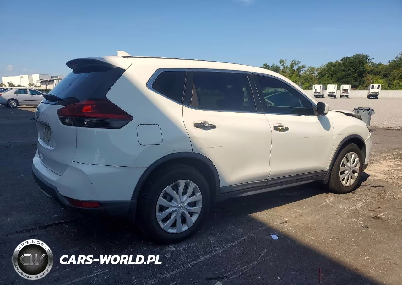 2018 Nissan Rogue S VIN:5N1AT2MT2JC710458 - 3