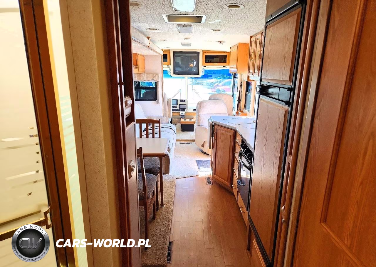2003 Workhorse Custom Chassis Motorhome Chassis W22 VIN:5B4MP67G333359970 - 5