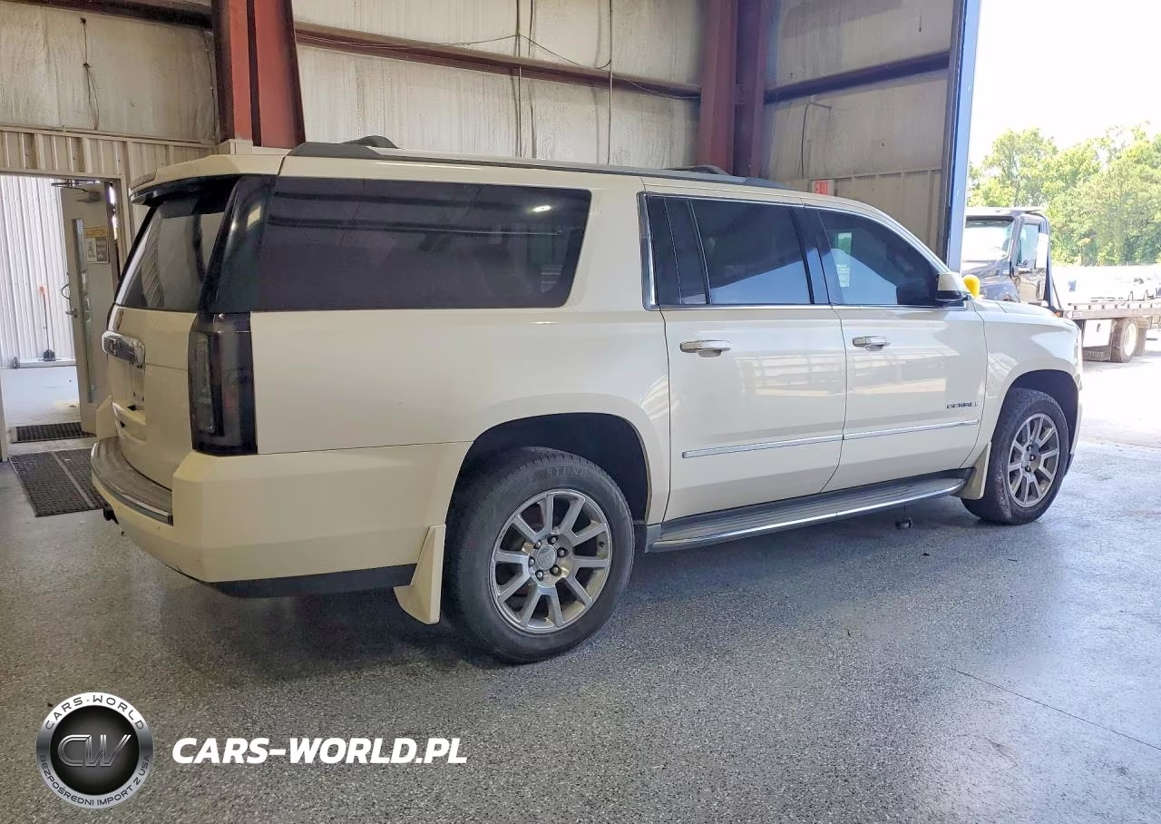 2015 GMC Yukon Xl Denali VIN:1GKS2JKJ1FR142994 - 3