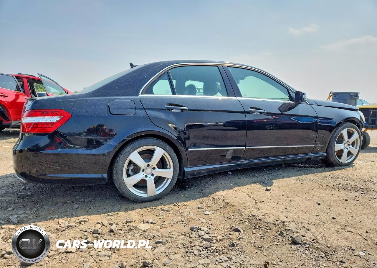 2011 Mercedes-Benz E 350 4Matic VIN:WDDHF8HB6BA483504 - 3