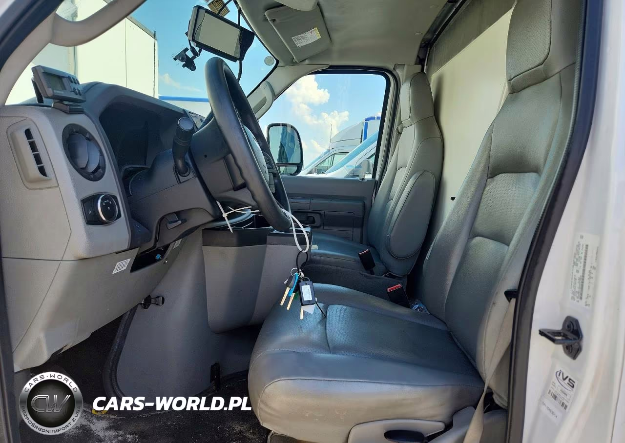 2023 Ford Econoline E350 Super Duty Cutaway Van VIN:1FDWE3FK6PDD18824 - 7