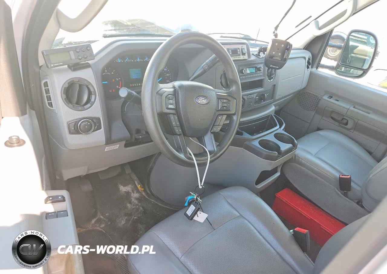 2023 Ford Econoline E350 Super Duty Cutaway Van VIN:1FDWE3FK6PDD18824 - 8