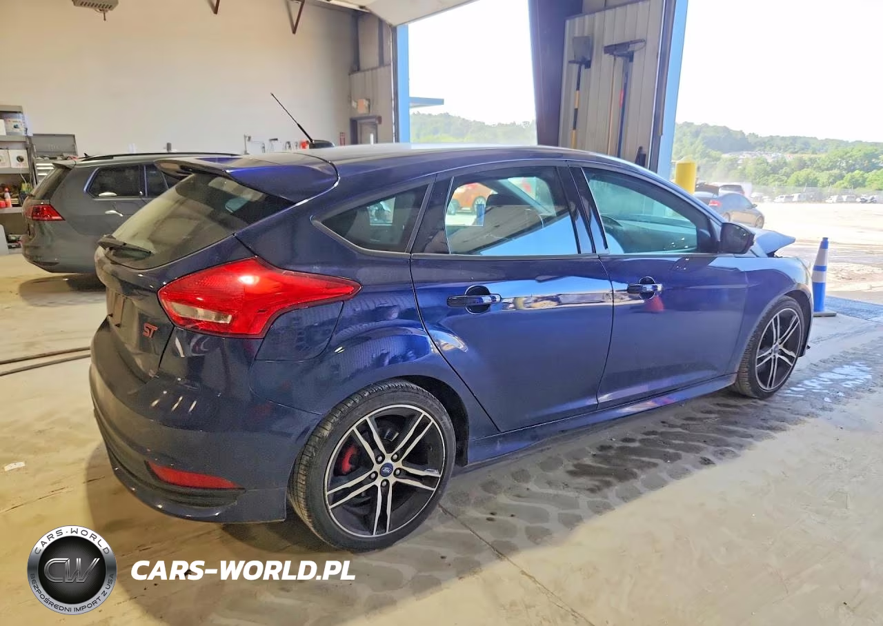 2017 Ford Focus St VIN:1FADP3L96HL294514 - 3