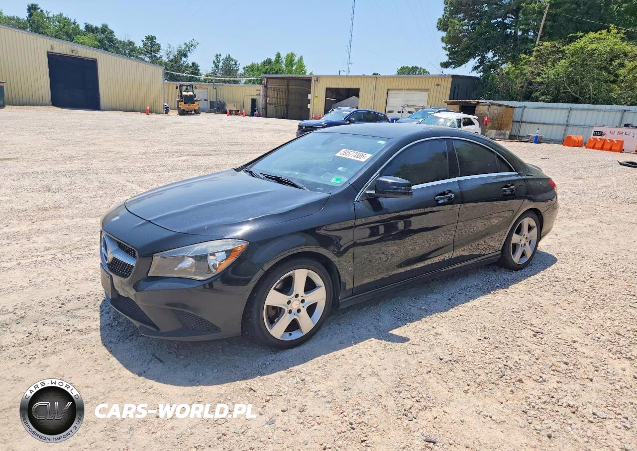 2015 Mercedes-Benz Cla 250 4Matic – zdjęcie 1 z 12