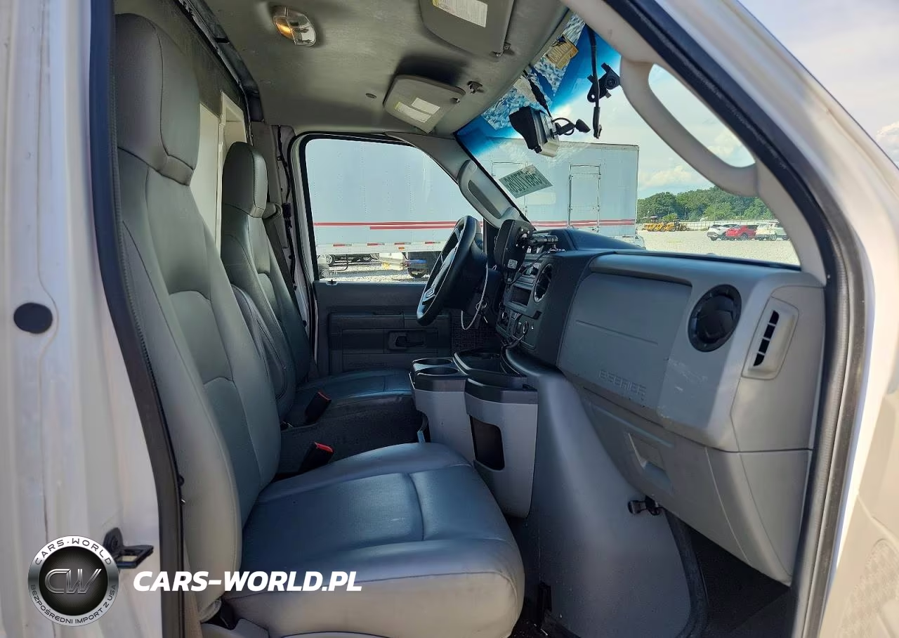 2023 Ford Econoline E350 Super Duty Cutaway Van VIN:1FDWE3FK1PDD08489 - 11