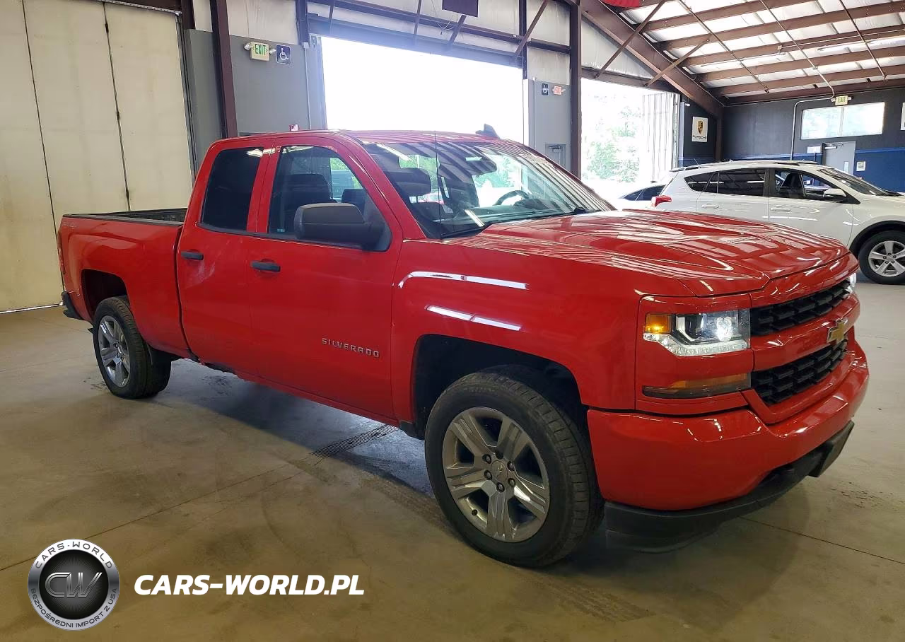 2017 Chevrolet Silverado K1500 Custom VIN:1GCVKPEC7HZ248930 - 4