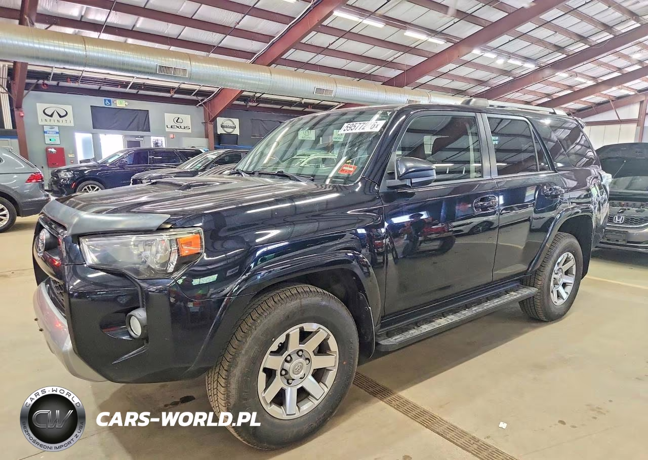 2016 Toyota 4Runner Trail – zdjęcie 1 z 13