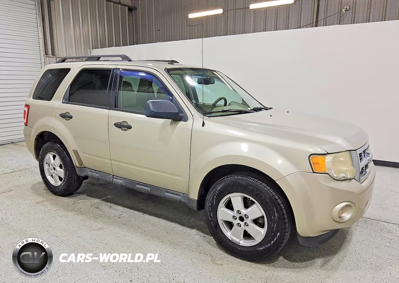 2011 Ford Escape Xlt VIN:1FMCU0DG7BKB26688 - 4
