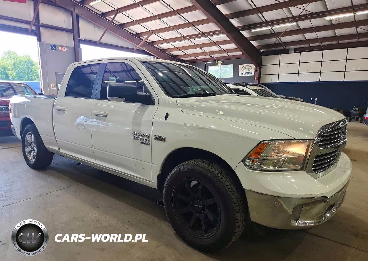 2019 Ram 1500 Classic Slt VIN:1C6RR6TT8KS633284 - 4