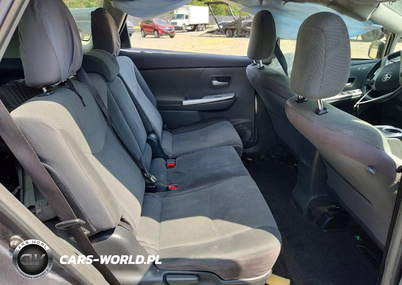 2014 Toyota Prius V Two VIN:JTDZN3EU2EJ005952 - 10
