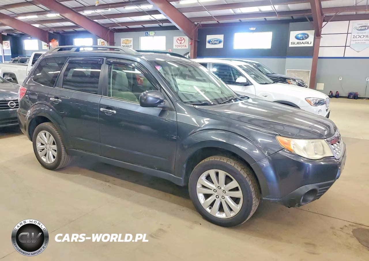 2012 Subaru Forester Limited VIN:JF2SHAEC8CH441165 - 4