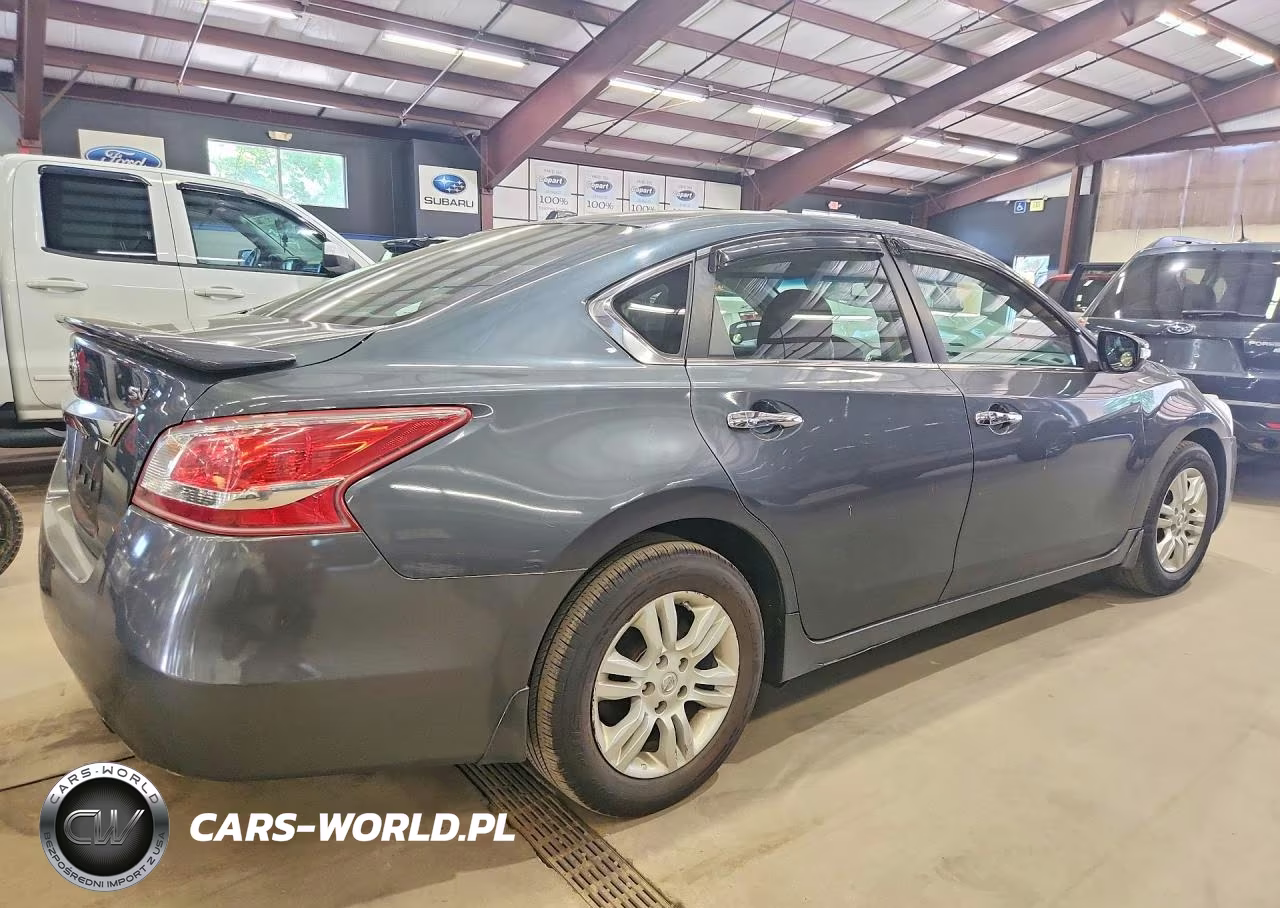 2013 Nissan Altima 2.5 VIN:1N4AL3AP7DN461977 - 3