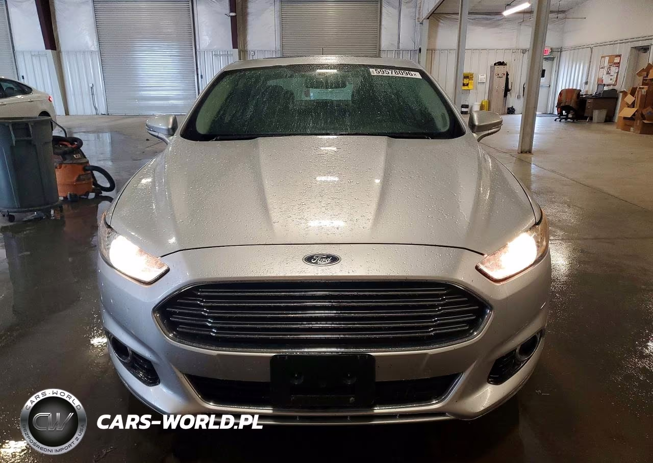 2013 Ford Fusion Titanium VIN:3FA6P0K9XDR121633 - 5
