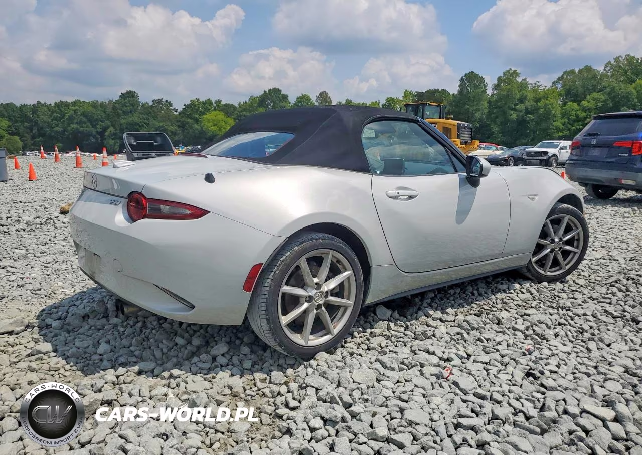 2016 Mazda Mx-5 Miata Grand Touring VIN:JM1NDAD75G0115260 - 3
