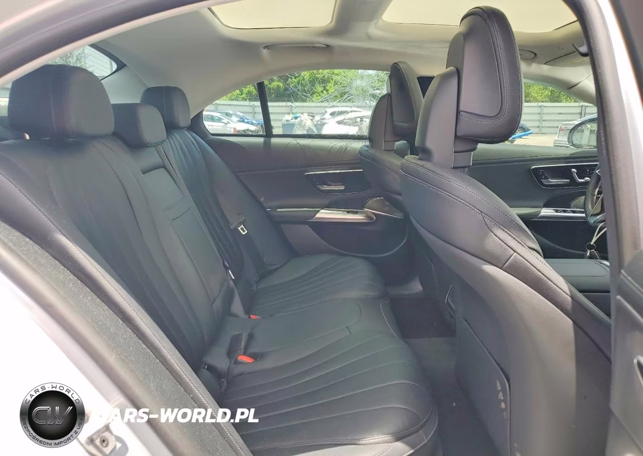 2024 Mercedes-Benz E 350 4Matic VIN:W1KLF4HB3RA011788 - 10