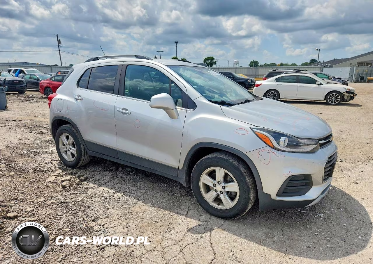 2019 Chevrolet Trax 1Lt VIN:3GNCJLSB1KL374317 - 4