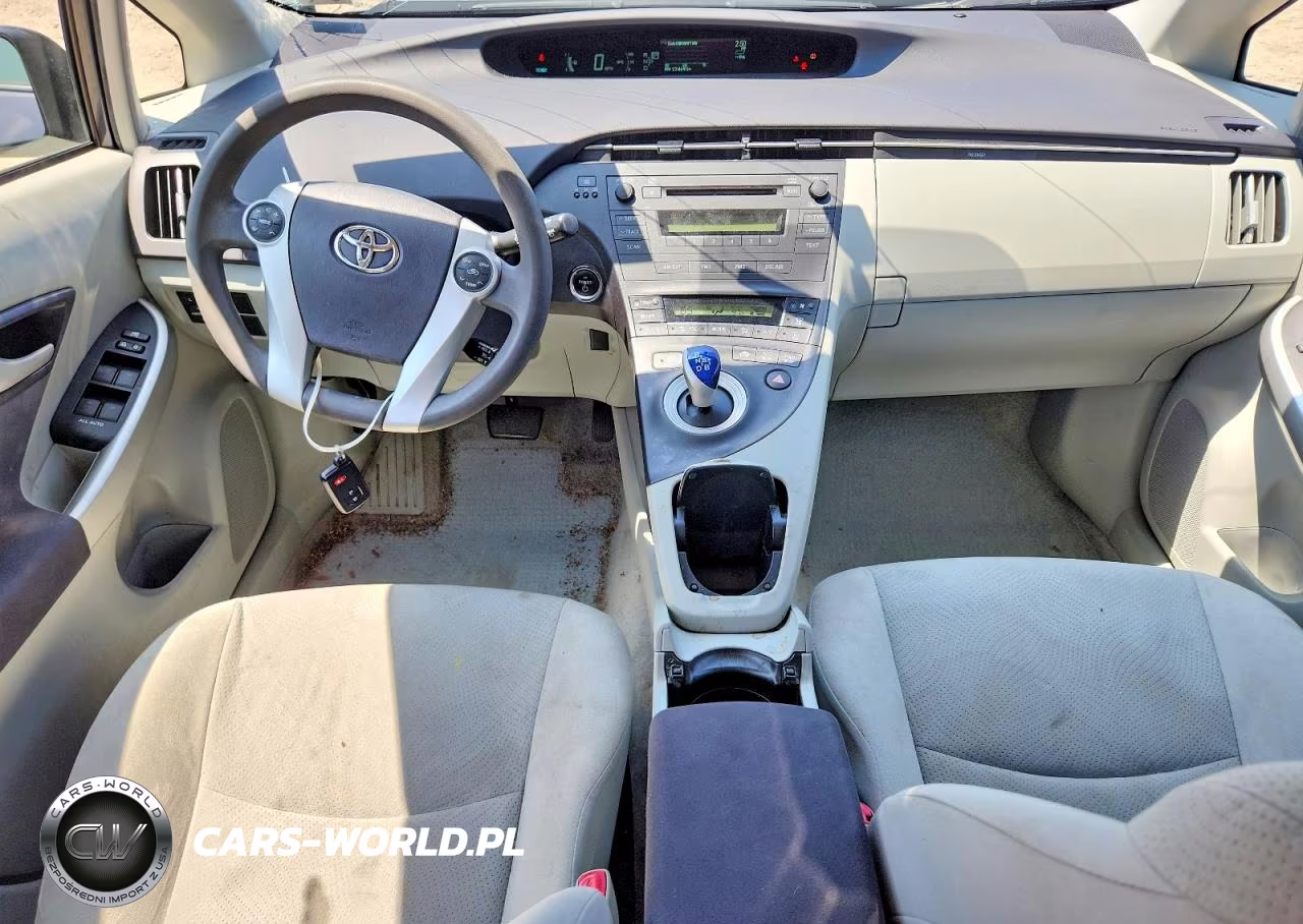 2011 Toyota Prius Two VIN:JTDKN3DU9B5353920 - 8