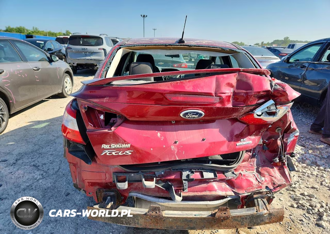 2014 Ford Focus Se VIN:1FADP3F2XEL310904 - 6