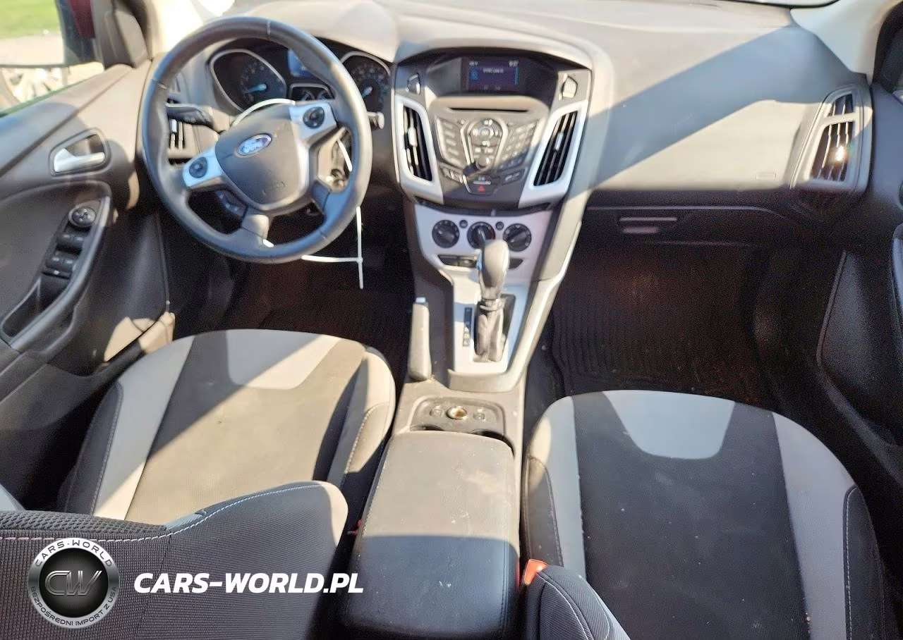 2014 Ford Focus Se VIN:1FADP3F2XEL310904 - 8