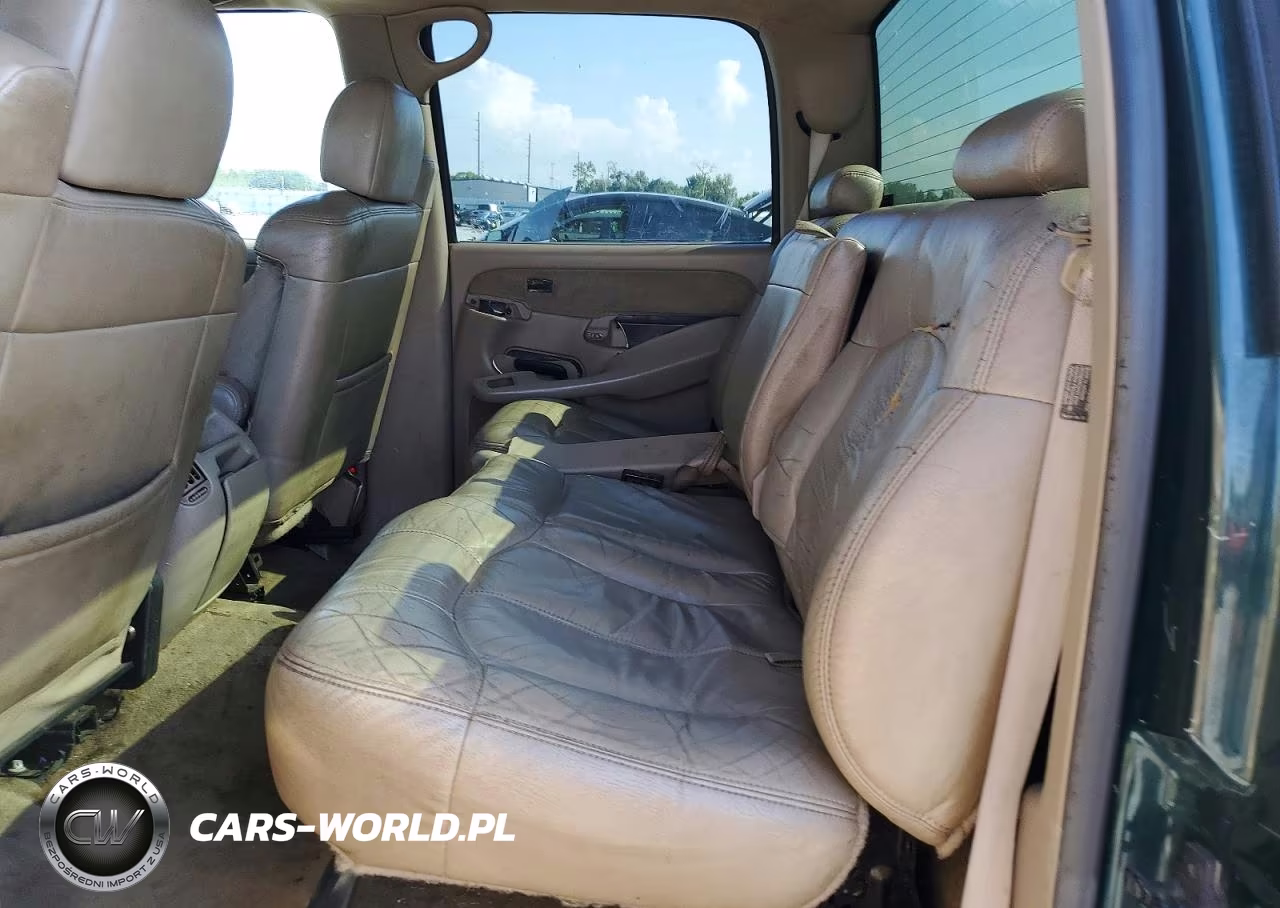 2002 Chevrolet Silverado K2500 Heavy Duty VIN:1GCHK23132F179468 - 10