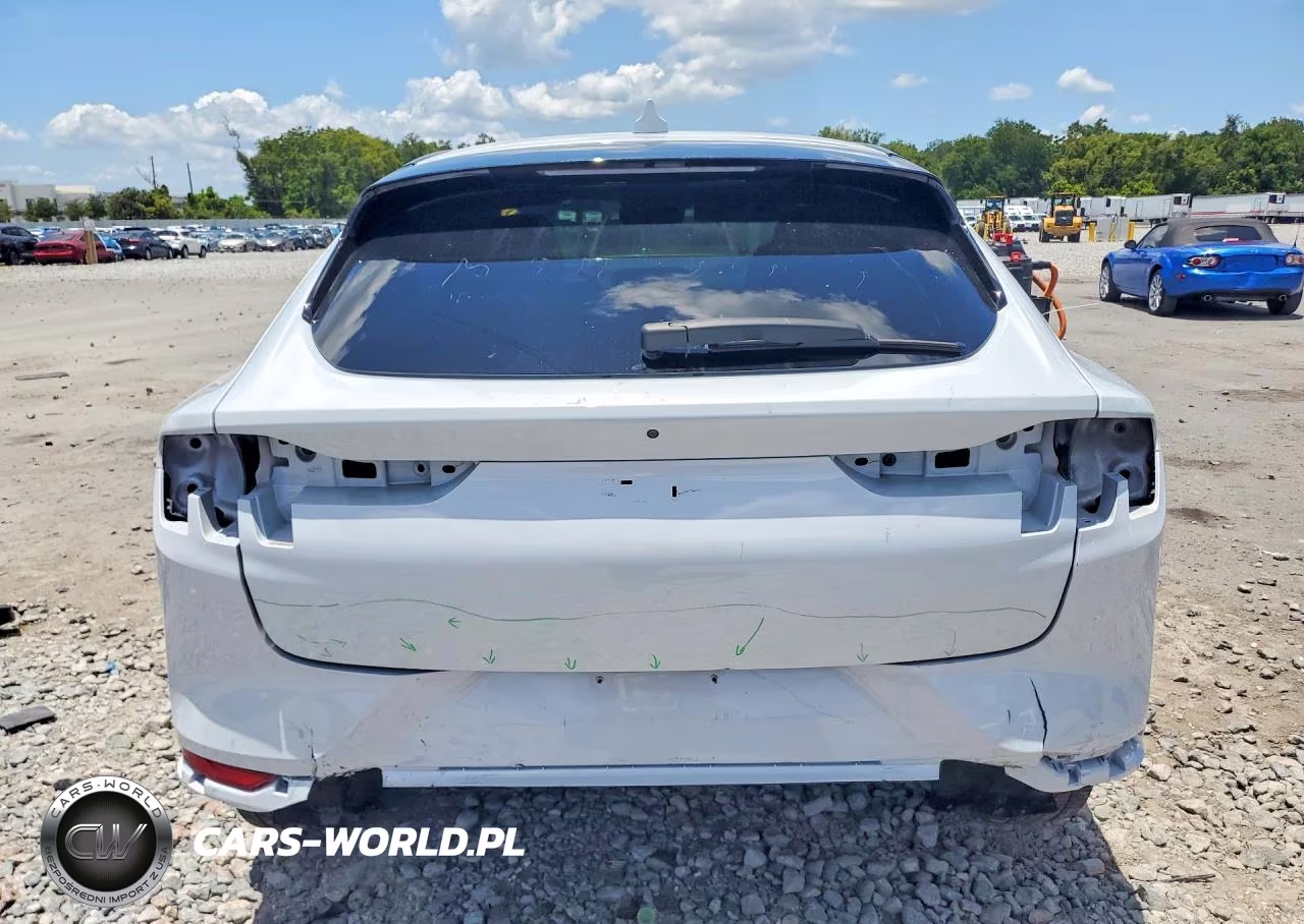 2022 Ford Mustang Mach-E Select VIN:3FMTK1RM1NMA44141 - 6
