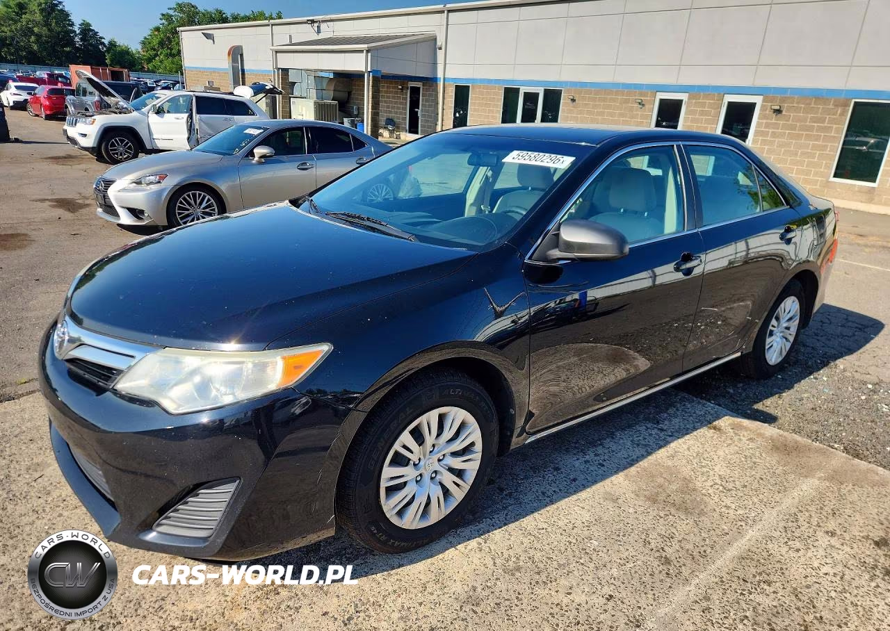 2014 Toyota Camry Le
