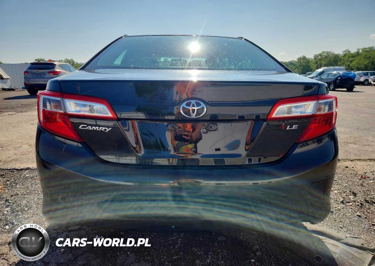 2014 Toyota Camry Le VIN:4T4BF1FK8ER352668 - 6
