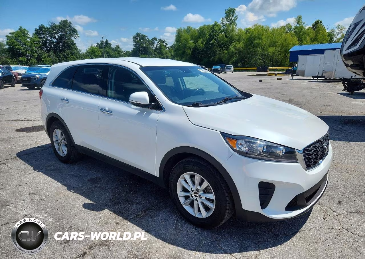 2020 Kia Sorento S VIN:5XYPG4A50LG616422 - 4
