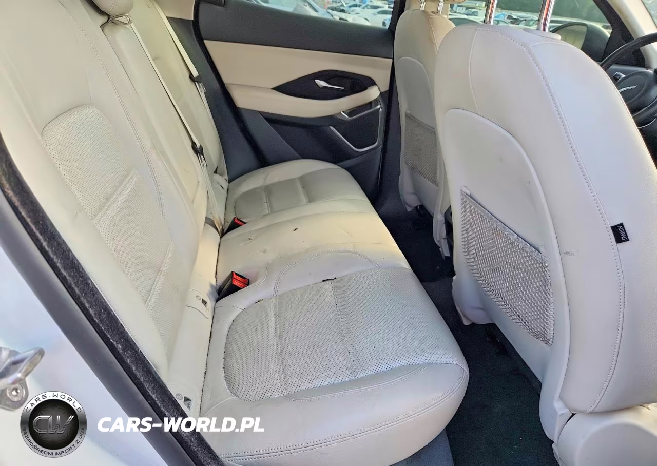 2019 Jaguar E-Pace S VIN:SADFJ2FX8K1Z35095 - 11