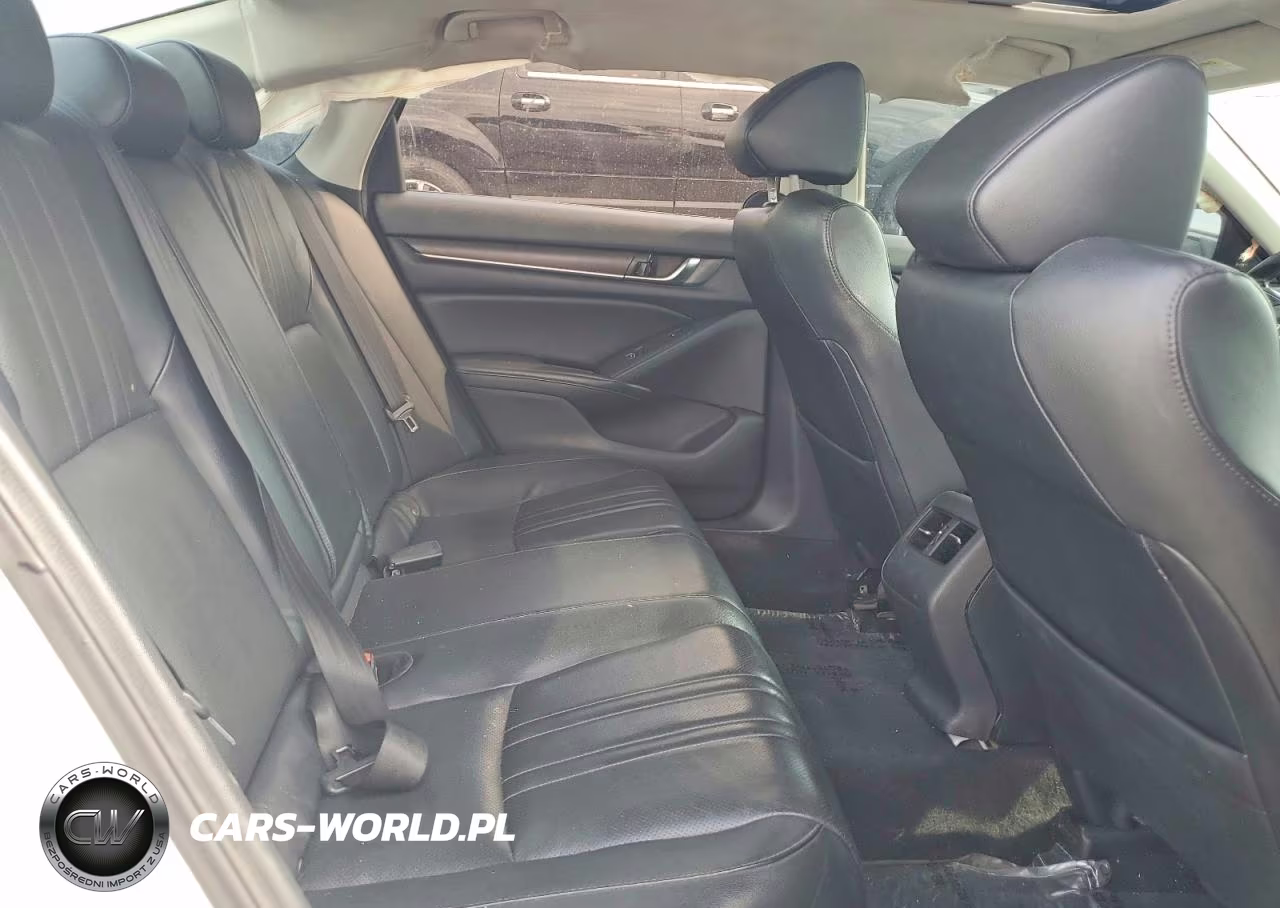 2018 Honda Accord Touring VIN:1HGCV2F99JA028263 - 10