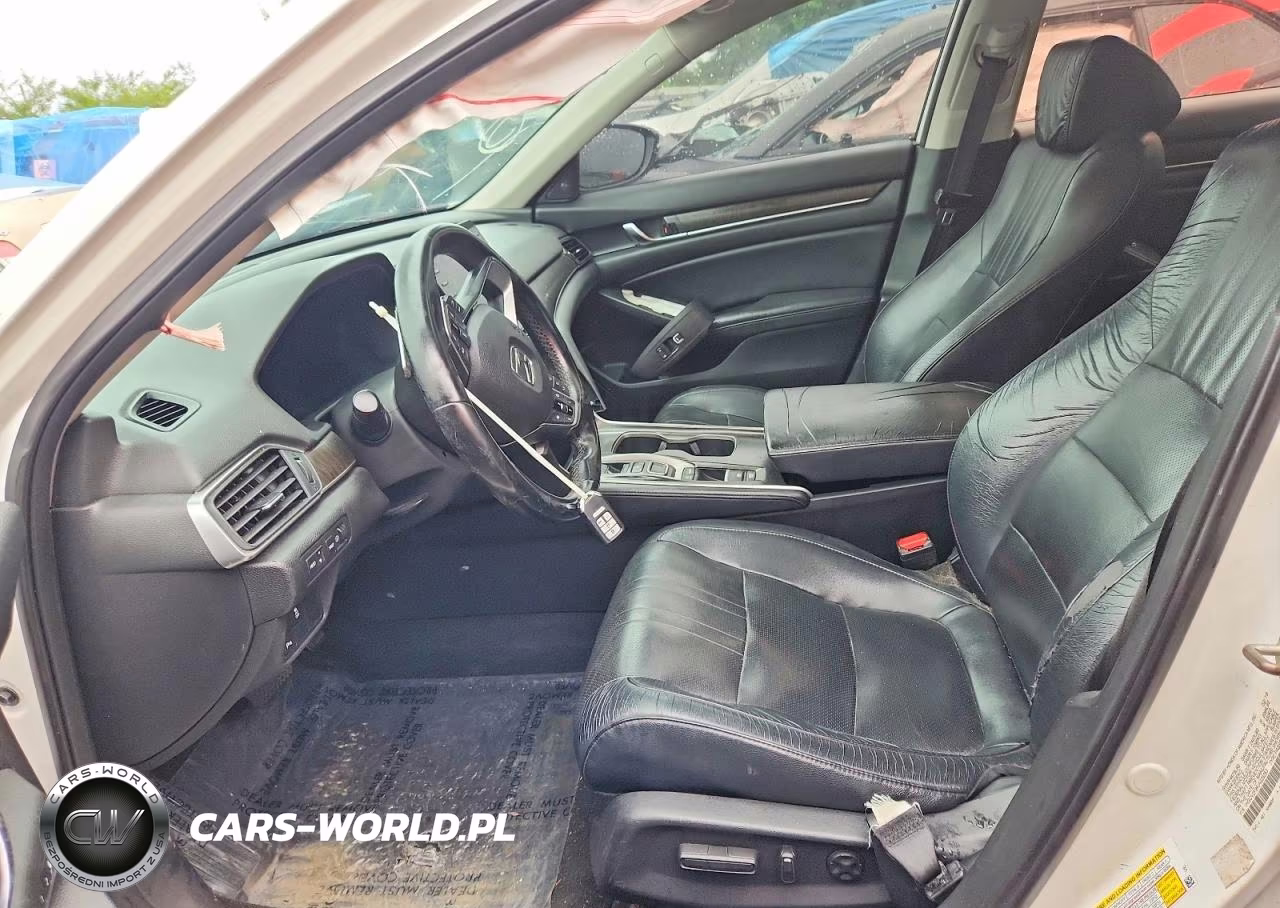 2018 Honda Accord Touring VIN:1HGCV2F99JA028263 - 7