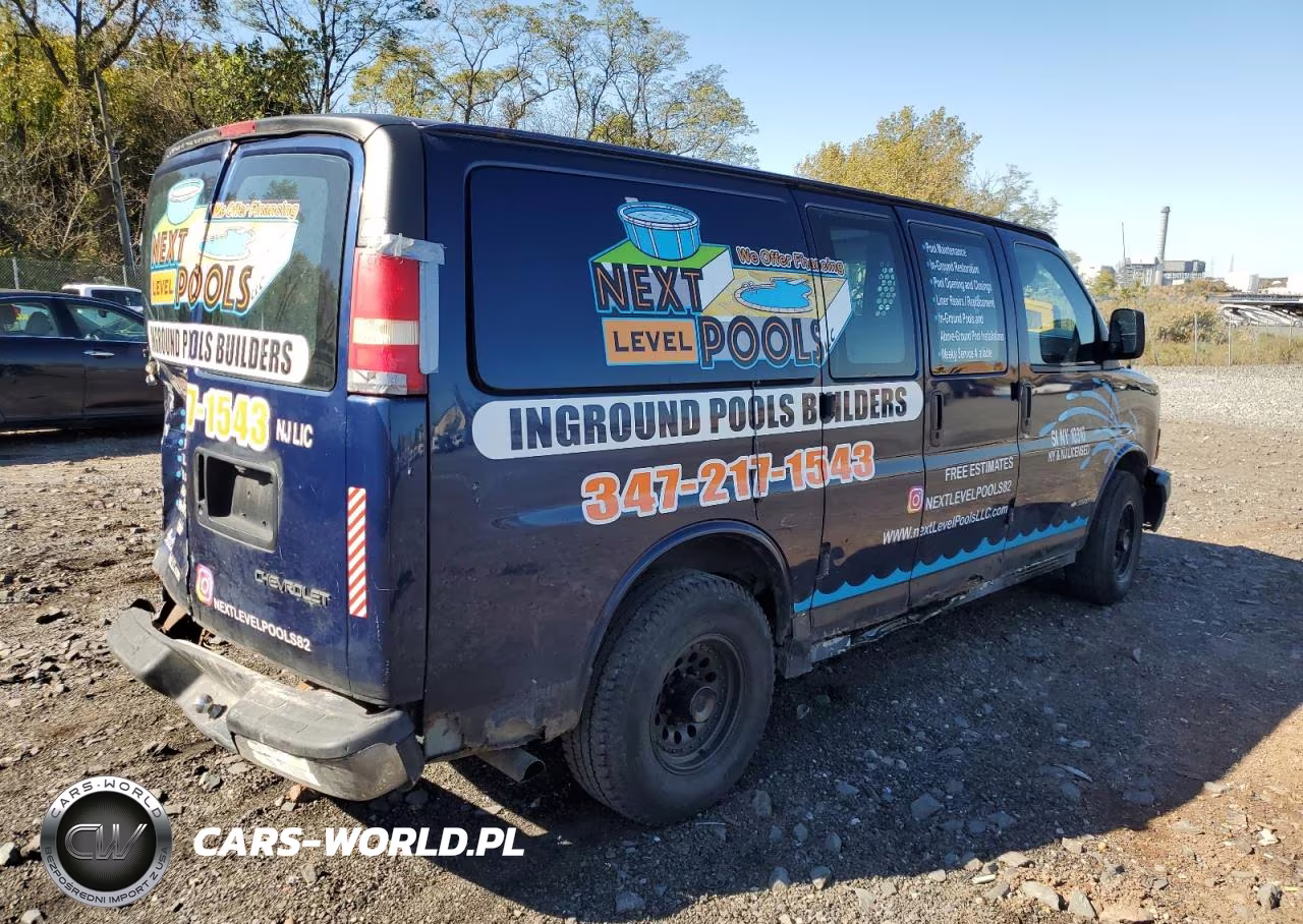 2003 Chevrolet Express Utility - Service Van VIN:1GCHG35U931136105 - 3