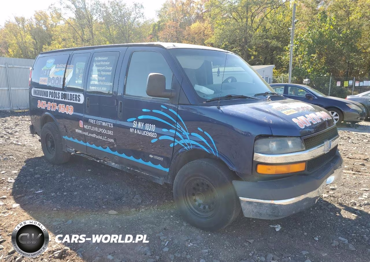 2003 Chevrolet Express Utility - Service Van VIN:1GCHG35U931136105 - 4
