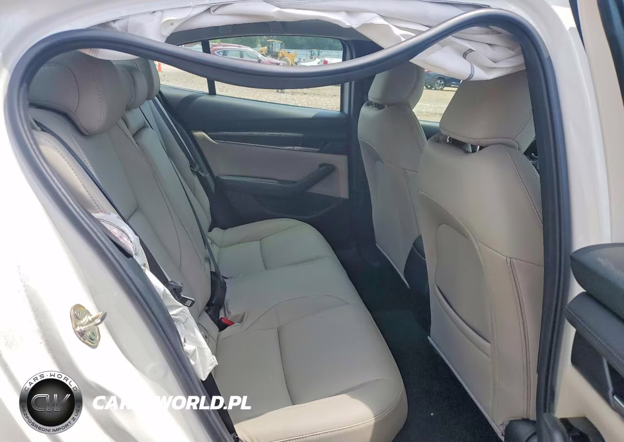 2025 Mazda 3 Preferred VIN:3MZBPACMXSM477458 - 10